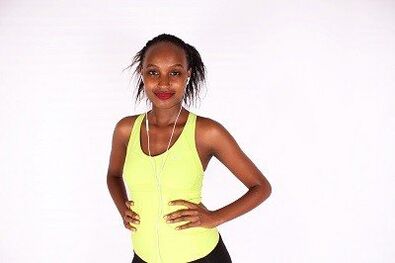 Neska ibilaldi luze baten ondoren